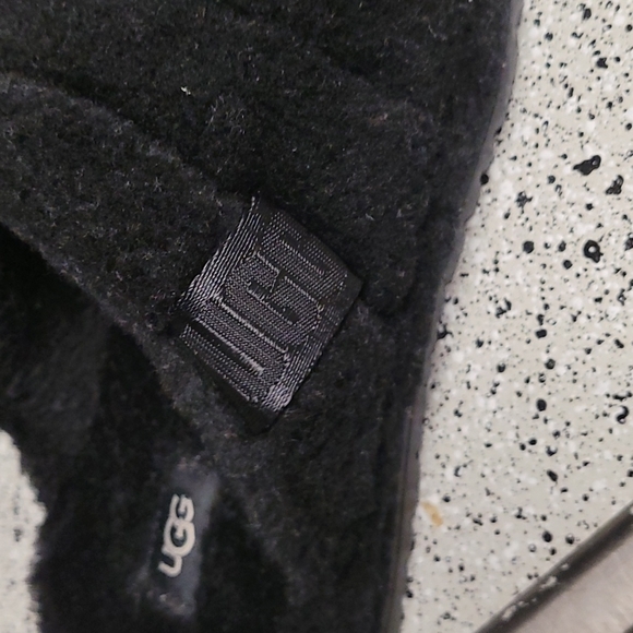 Unisex Ugg slides - Picture 5 of 6